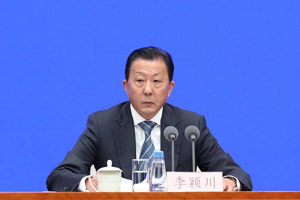 久久4k岛国高清一区二区